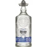 Sierra Tequila Antiguo Plata 100% Agave 40% 0,7 l (holá láhev) – Zboží Dáma