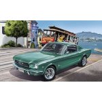 Revell Plastic ModelKit auto 07065 1965 Ford Mustang 2+2 Fastback CF 18-5599 1:25 – Zbozi.Blesk.cz