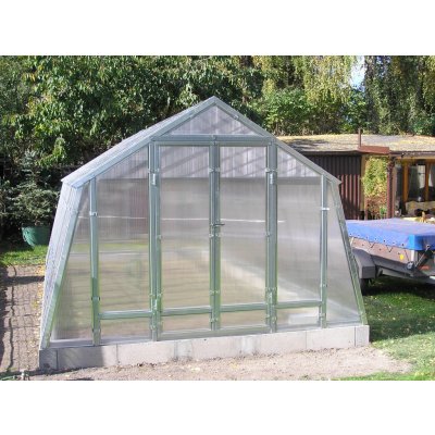 EkoGarden M 32 z polykarbonátu 2,5 m – Sleviste.cz