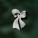 Éternelle luxusní brož s čirými zirkony Jacoba mašle B2255-154844 stříbrná – Zboží Dáma