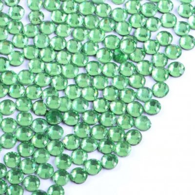 Broušené kamínky na nehty SS10 se Swarovski efektem PERIDOT 3 mm 20 ks – Zboží Mobilmania