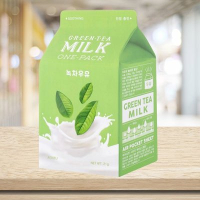 A'Pieu Green Tea Milk One-Pack zklidňující jednorázová bavlněná maska s extrakty mléka zeleného čaje a vilínu 21 g – Zbozi.Blesk.cz