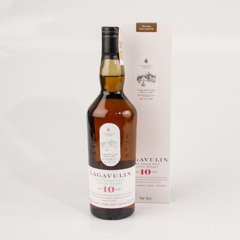 Lagavulin 10y 43% 0,7 l (karton)