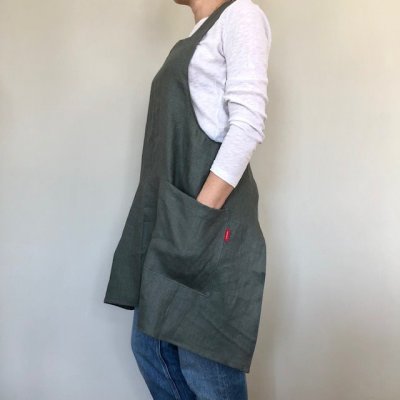 Aesthetic Lněná odolná zástěra šatová s kapsami Khaki – Zboží Dáma