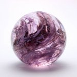 Artcristal Bohemia Skleněné těžítko koule - duhové, Vínová / Světlá fialová | České sklo z rodinné sklárny – Hledejceny.cz