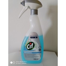 Cif Professional na okna s rozprašovačem 750 ml