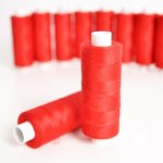 Takoy Polyesterová nit Arena 500 m barva červená – Sleviste.cz