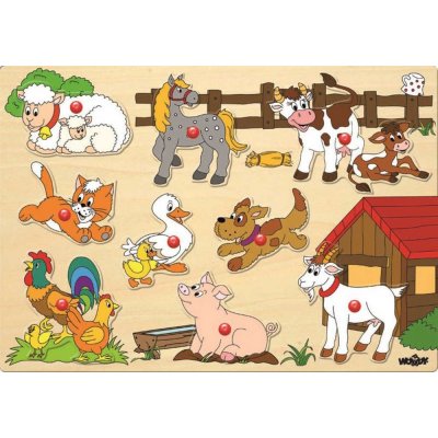 Woody puzzle na desce zvířata na farmě