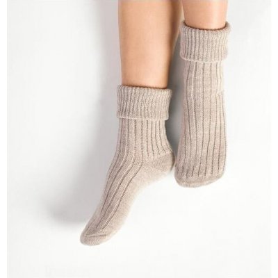 Pletené ponožky na spaní 067 s vlnou béžové