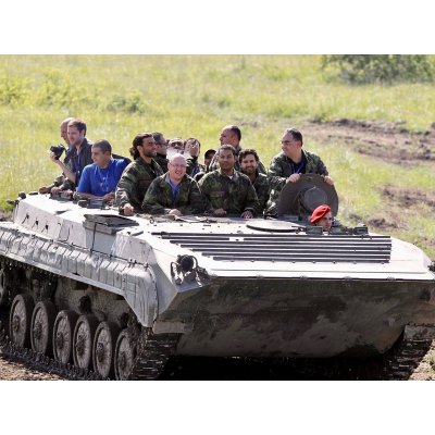 Střelba a projížďka v BVP – Hledejceny.cz