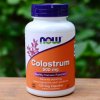 Doplněk stravy na imunitu Now Foods Colostrum 500 mg 120 rostlinných kapslí