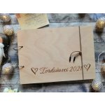 Coolsvatba Dřevěné fotoalbum Náš rod Velikost: A5, Orientace: Na výšku, Stránky: 30 stran - bílá – Zboží Živě