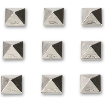 Dakine Pyramid Studs