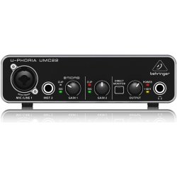 Behringer UMC22