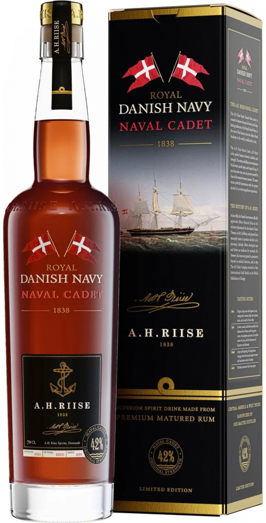 A.H. Riise Royal Danish Navy Naval Cadet 42% 0,7 l (karton)