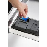 Electrolux EEM48320L – Sleviste.cz