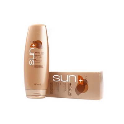 Avon Sun Hydratační samoopalovací mléko Magic Tan 150 ml