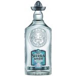 Sierra Tequila Antiguo Plata 100% Agave 40% 0,7 l (holá láhev) – Zboží Dáma