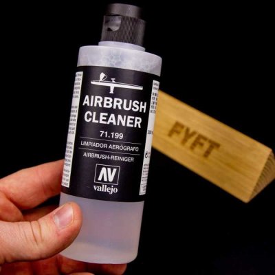 Vallejo: Airbrush Cleaner 200ml – Zboží Živě