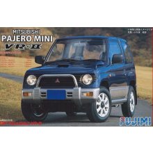 Fujimi Mitsubishi Pajero Mini VR II 1:24