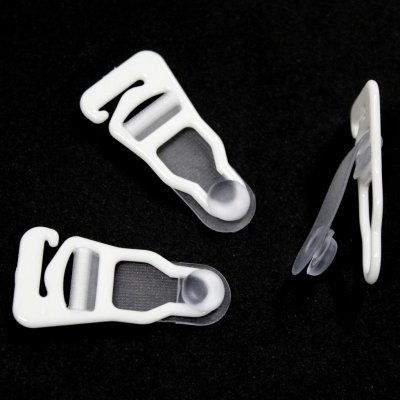 Velvety kovové bílé - podvazkové zapínání 10mm – Zboží Dáma