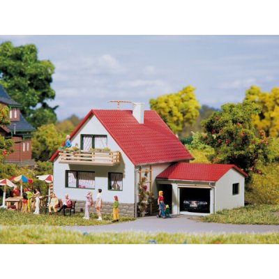 Auhagen Dům s garáží H0 TT 12222 – Zboží Dáma