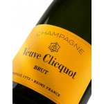 Champagne Veuve Clicquot Brut Yellow Label 12% 0,75 l (karton) – Zboží Dáma