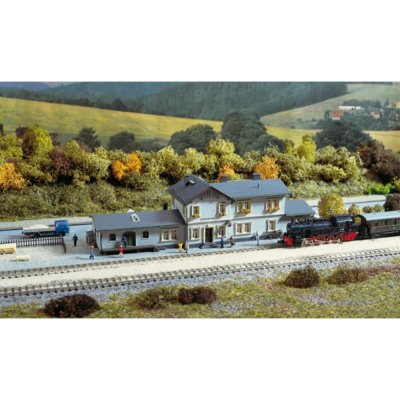 Auhagen N Nádraží Radeburg 14453 – Zboží Dáma