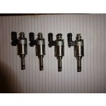 vstřiky vstřikovače - sada 4 ks VW Touran 5TA 1,4 TSi CZD 110 KW 04E133036A 04E906036T | Zboží Auto