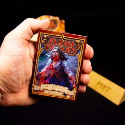 LEVIA Balíček 40 karet Flesh and Blood TCG Monarch Blitz Deck – Zboží Mobilmania