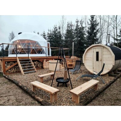 Romantický glamping s wellness a adrenalinem v Krkonoších – Hledejceny.cz