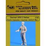 CMK German WW II Hetzer Radio Operator/Gunner 1945 1 fig. 1:35 – Zboží Mobilmania