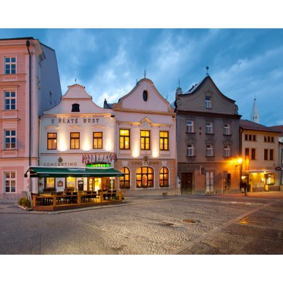 Víkendový pobyt v romantickém hotelu Concertino**** s polopenzí pro dva – Hledejceny.cz