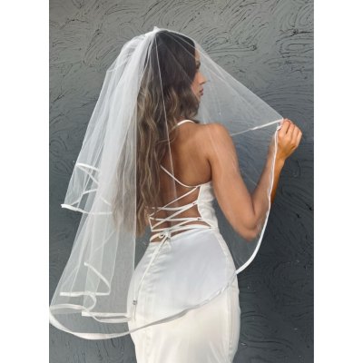 Svatební závoj s lemem 80 cm (ZDR-304) Off-white (#1) – Zboží Dáma