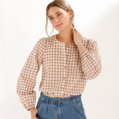 Halenka na knoflíčky s kostkovaným potiskem a kulatým výstřihem oříšková/režná – Zboží Mobilmania