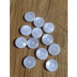 Knoflík se spodním přišíváním bílý s květem – Zboží Dáma