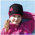 Hugo jarní podzimní dívčí úpletová čepice s lemem a mašličkou černá cyklámen – Zboží Mobilmania