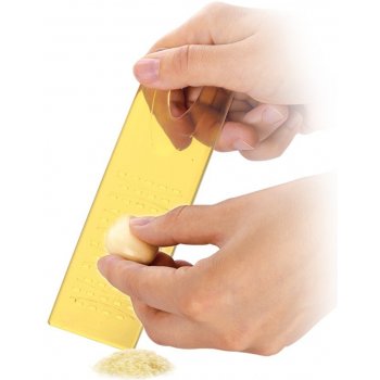 Tescoma Presto žluté – ruční, plastové, kuchyňské struhadlo na česnek