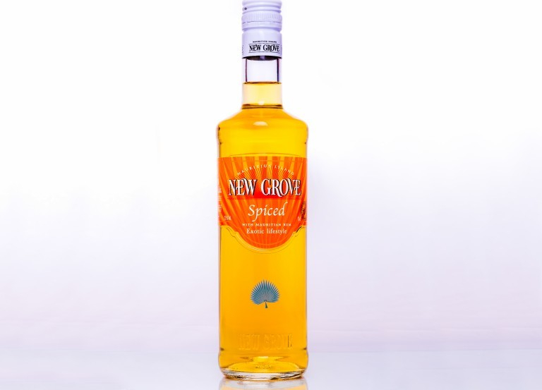 New Grove Spiced Exotic 37,5% 0,7 l (holá láhev)