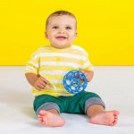 Bright Starts OBALL RATTLE 10cm modrá – Zboží Mobilmania