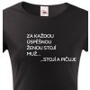 Dámské tričko s potiskem Bezvatriko.cz Dámské tričko Za každou úspěšnou ženou stojí muž Černá