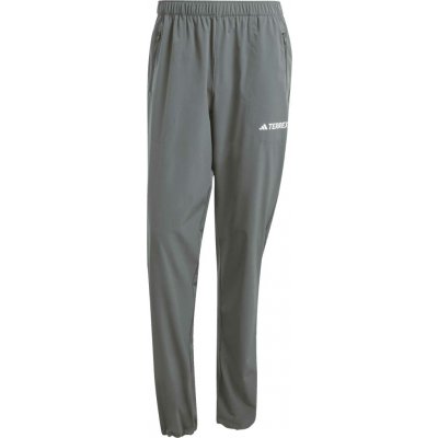 adidas MULTI ESSENTIALS PANTS Šedá Bílá – Sleviste.cz