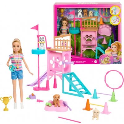 Barbie Hřiště pejsků Stacie Filmová sada HRM10 – Zboží Dáma