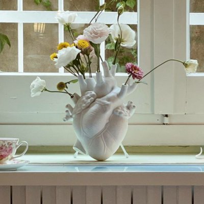 Váza SELETTI Love in Bloom, bílá, ve tvaru srdce, porcelán - 09920 – Hledejceny.cz
