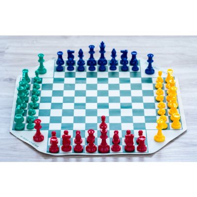 Šachy pro čtyři – Hledejceny.cz