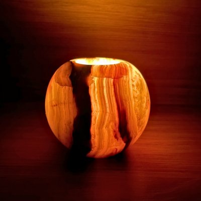 Svícen z přírodního kamene kulatý Vzhled: Výrazné žilkování – Sleviste.cz