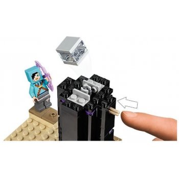 LEGO® Minecraft® 21151 Souboj ve světě End