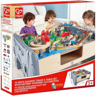 Hape Hrací stůl s vláčkodráhou 70ks – Zboží Mobilmania