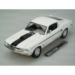 Maisto Ford Mustang GT Cobra Jet 1968 bílá 1:18