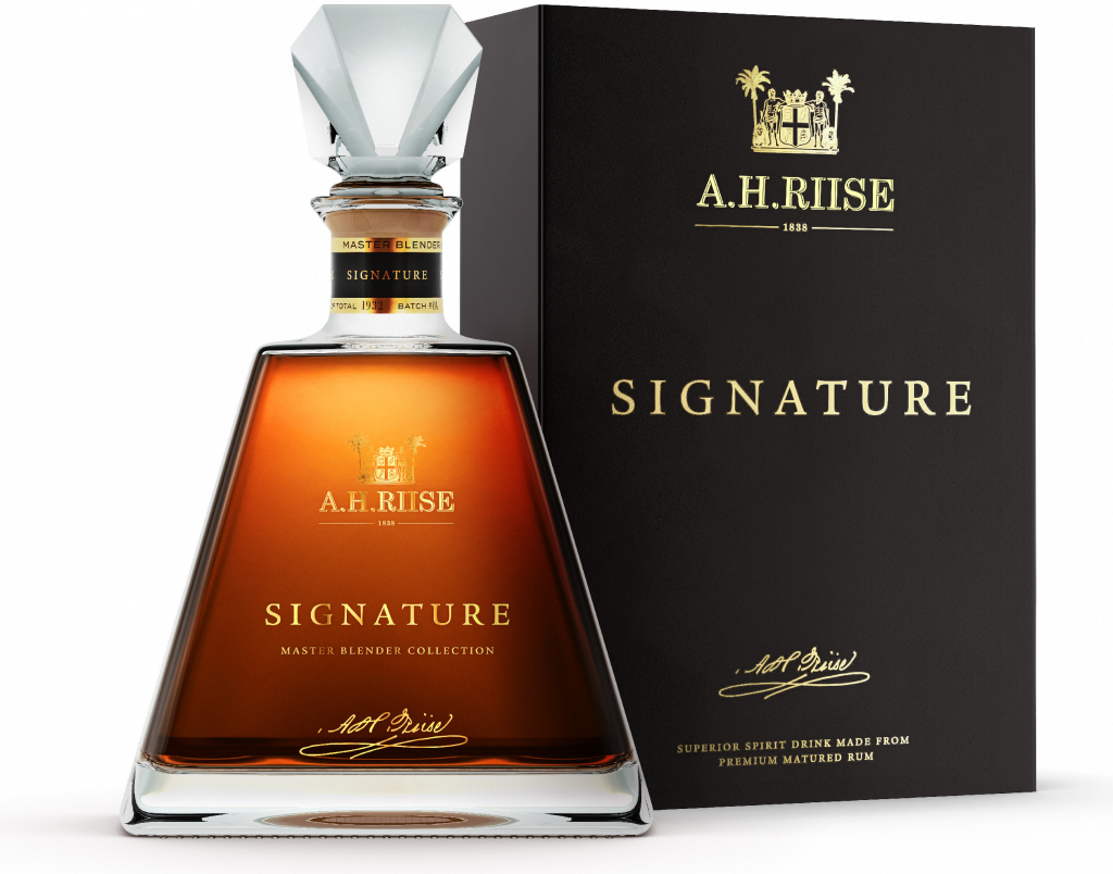 A.H. Riise Signature 43,9% 0,7 l (holá láhev)